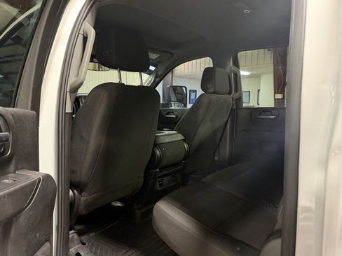 Used 2025 Chevrolet Silverado 2500 W/T w/ WT Convenience Package image 11