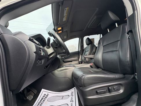 Used 2020 Honda Pilot Touring image 25