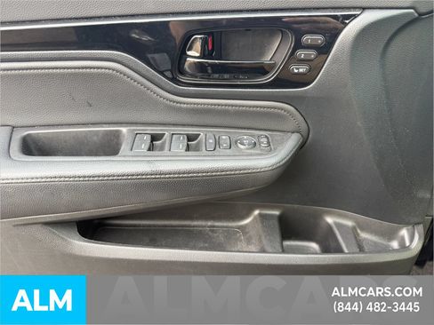 Used 2022 Honda Odyssey Touring image 27