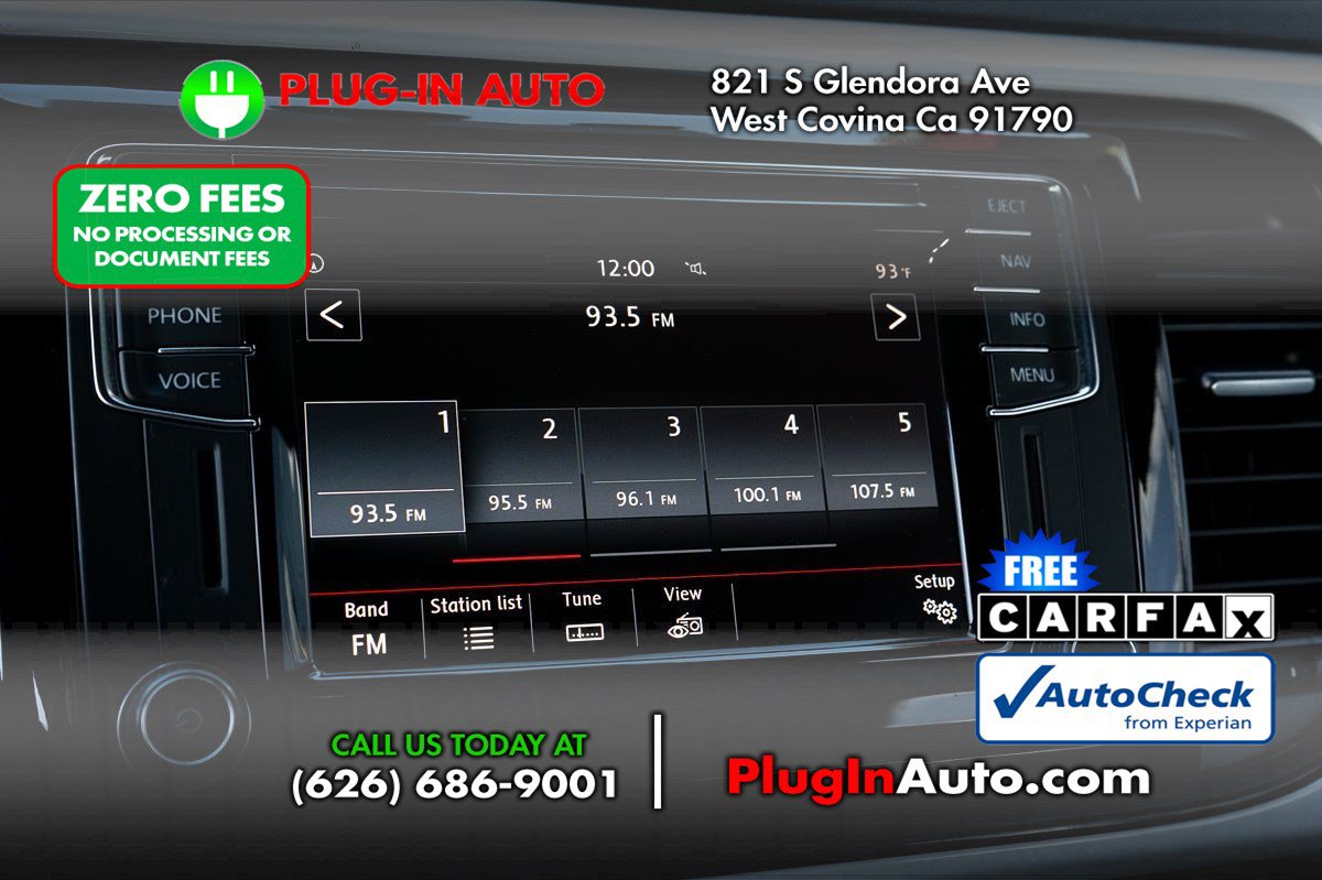Used 2017 Volkswagen Beetle 1.8T SEL FWD image 25