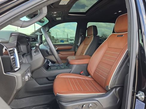 Used 2025 GMC Sierra 2500 Denali Ultimate image 15