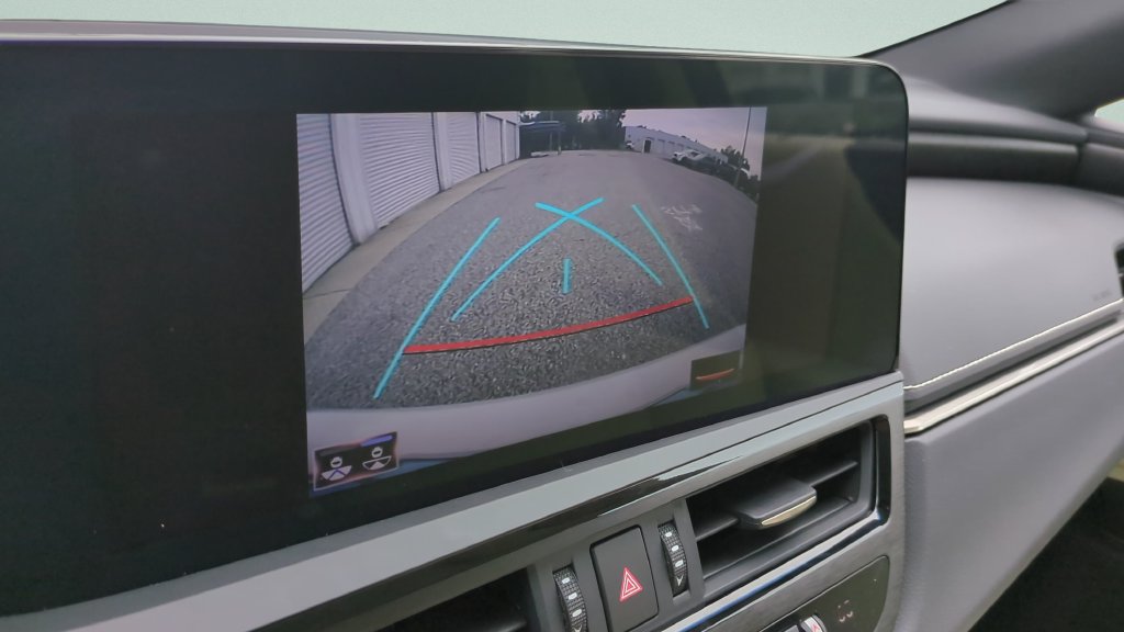 Used 2022 Lexus ES 350 w/ Premium Package FWD image 17