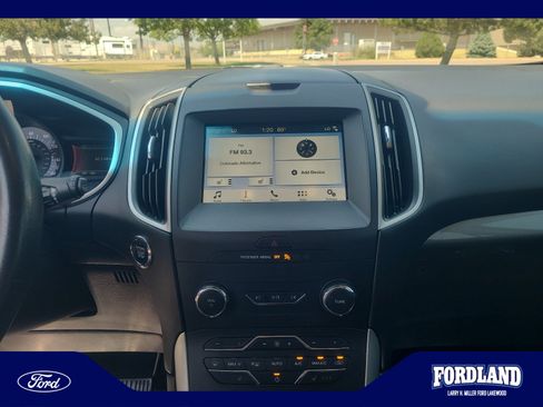Used 2019 Ford Edge SEL w/ Equipment Group 201A AWD/4WD image 12