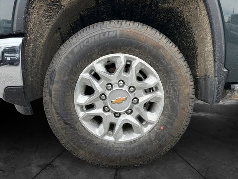New 2026 Chevrolet Silverado 2500 LTZ w/ LTZ Premium Package AWD/4WD image 14