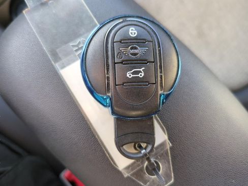 Used 2020 MINI Cooper Convertible w/ Signature Upholstery Package image 10