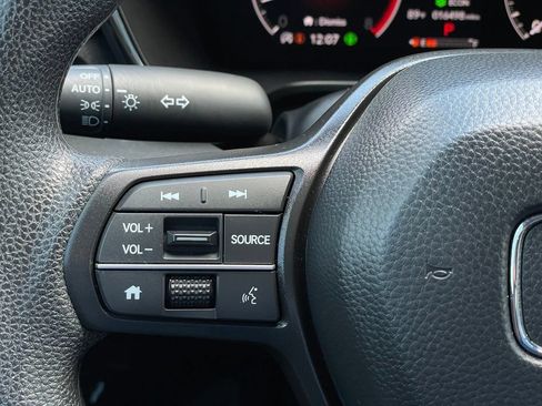 Certified 2025 Honda CR-V EX image 15