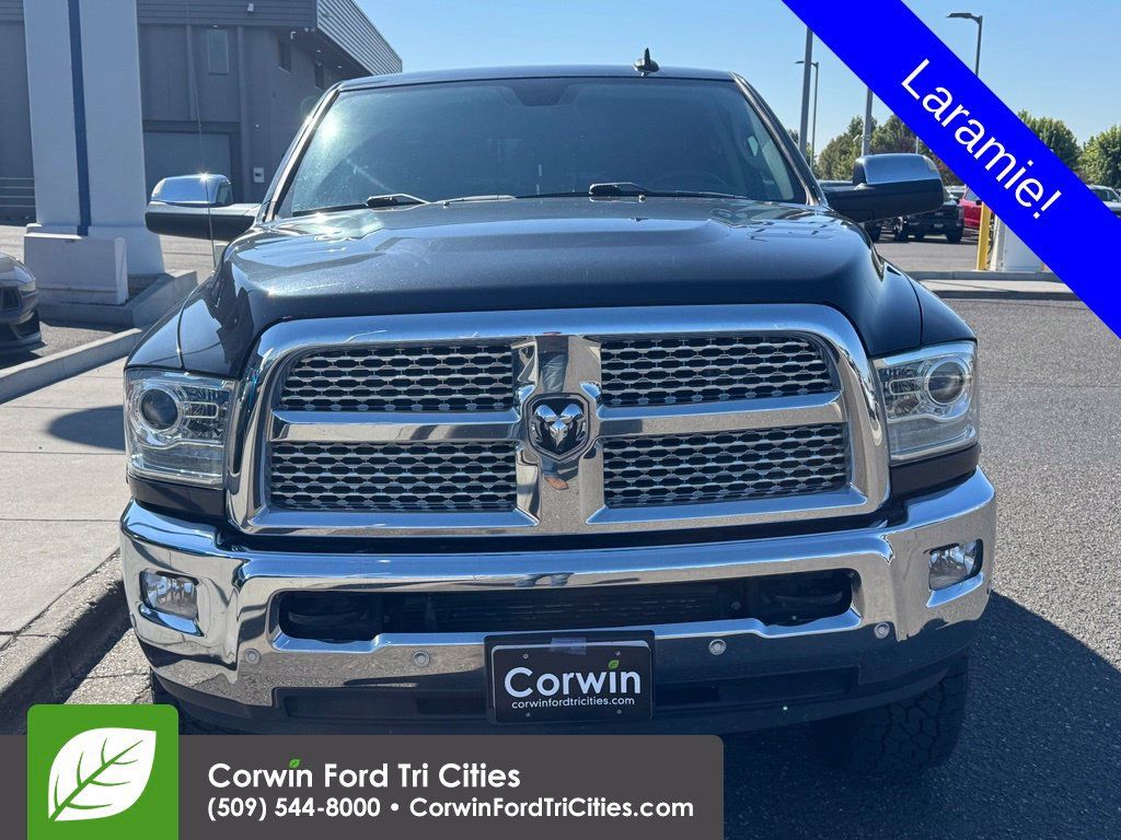 Used 2018 RAM 2500 Laramie w/ Convenience Group AWD/4WD image 3