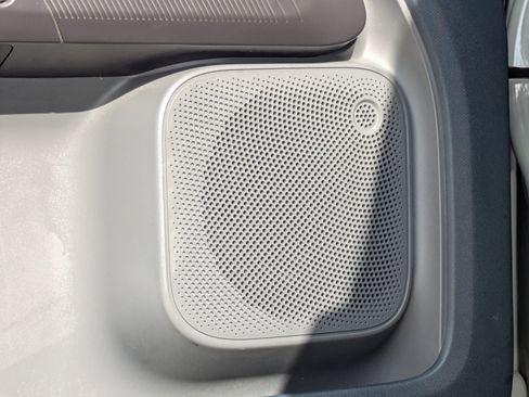 Used 2023 Ford Maverick XL image 14