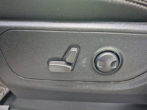 Used 2022 RAM 1500 Big Horn image 17