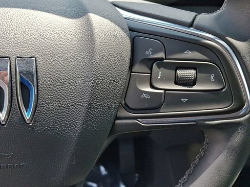 Certified 2024 Buick Encore GX Sport Touring w/ Comfort Package FWD image 21