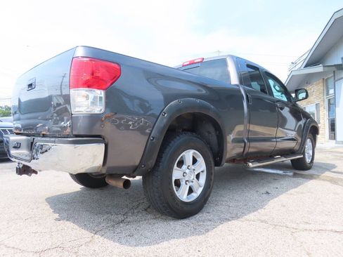 Used 2011 Toyota Tundra 4x4 Double Cab w/ Tow Pkg image 23