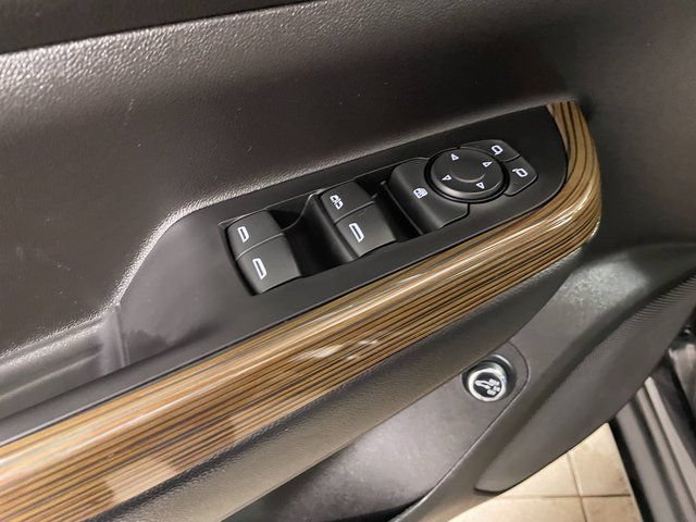 Used 2023 GMC Acadia SLE w/ Elevation Edition AWD/4WD image 20