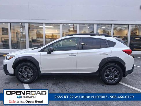 Used 2021 Subaru Crosstrek 2.5i Sport w/ Moonroof Package image 5