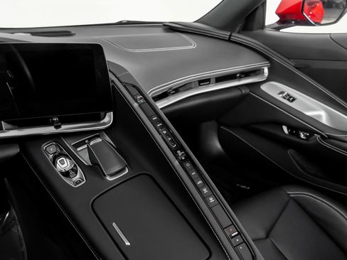 Used 2021 Chevrolet Corvette Stingray Convertible w/ Battery Protection Package image 34