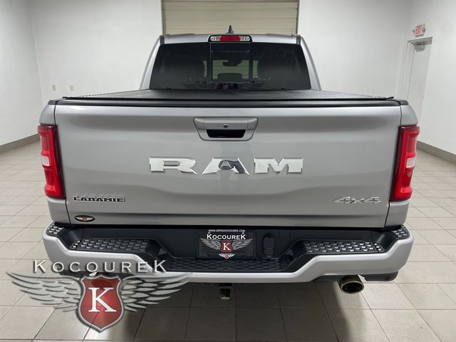 Used 2025 RAM 1500 Laramie w/ Sport Appearance Package AWD/4WD image 5