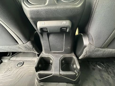 Used 2021 Jeep Wrangler Unlimited Sport AWD/4WD image 20