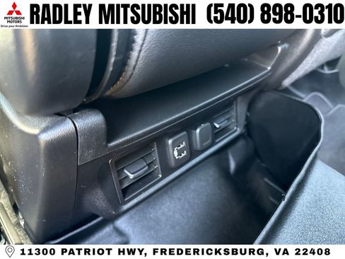 Used 2022 GMC Sierra 2500 SLT w/ Snow Plow Prep/Camper Package AWD/4WD image 12