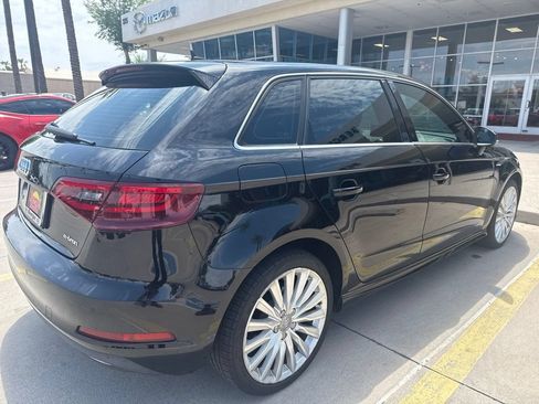 Used 2016 Audi A3 e-tron Premium Plus w/ Premium Plus Package FWD image 5