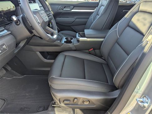 New 2026 GMC Terrain Denali AWD/4WD image 16