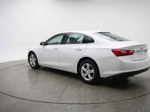 Used 2024 Chevrolet Malibu LT image 6