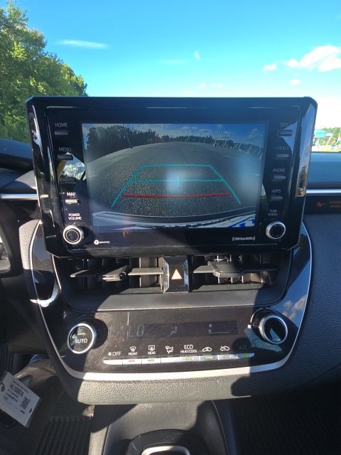 Used 2022 Toyota Corolla LE FWD image 19