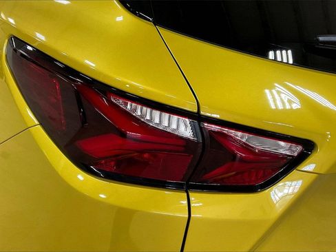 Used 2022 Chevrolet Blazer RS w/ Enhanced Convenience Package image 28