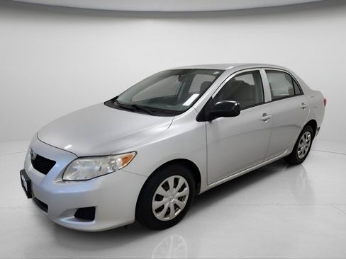 Used 2009 Toyota Corolla LE image 5