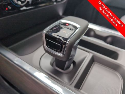 New 2026 GMC Sierra 1500 SLT image 24