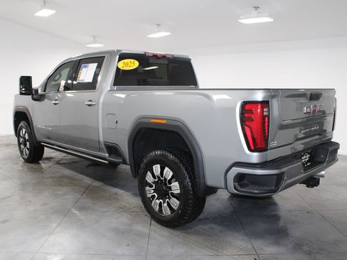 Used 2025 GMC Sierra 2500 Denali w/ Denali Reserve Package image 7