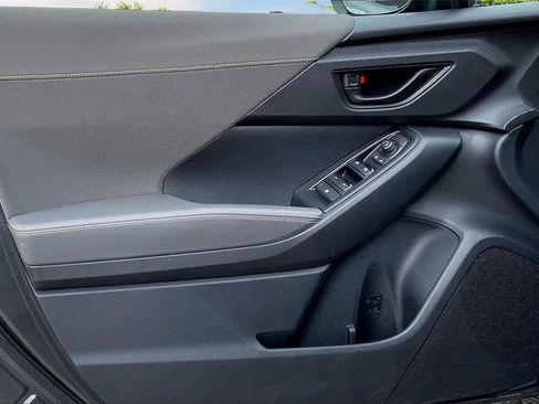 Used 2024 Subaru Crosstrek 2.5i Sport image 19