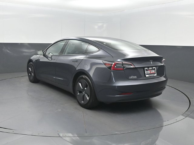 Used 2023 Tesla Model 3 Standard Range RWD image 19