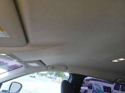 Used 2025 Nissan Kicks SV image 13