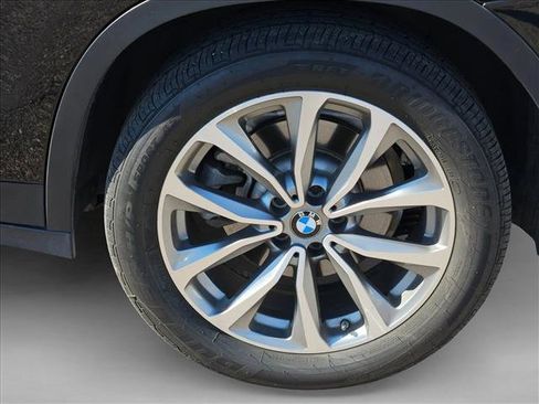 Used 2019 BMW X3 xDrive30i w/ Driving Assistance Package image 8