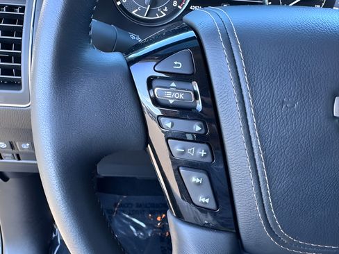 Used 2024 Nissan Armada Platinum w/ Captain's Chairs Package RWD image 14