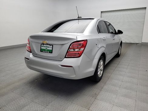 Used 2019 Chevrolet Sonic LT w/ Convenience Package image 9