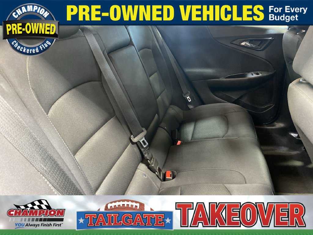 Used 2016 Chevrolet Malibu LT FWD image 35