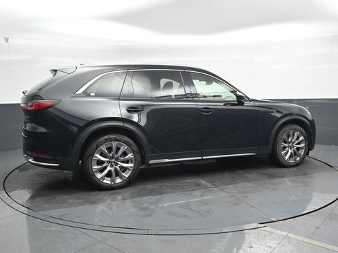 Used 2024 MAZDA CX-90 3.3 Turbo w/ Premium Package image 3