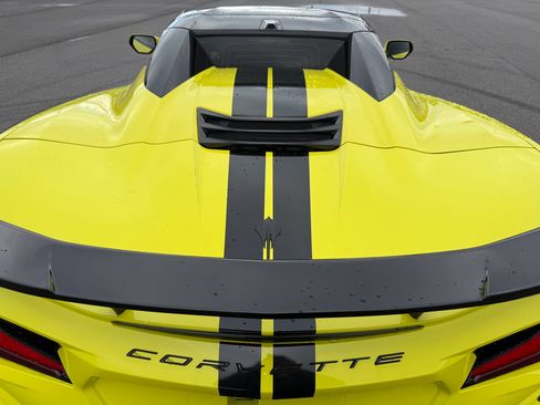 Used 2023 Chevrolet Corvette Stingray Preferred Conv w/ Z51 Performance Package image 15