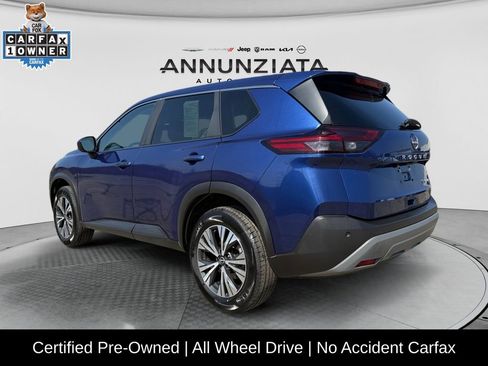 Certified 2023 Nissan Rogue SV image 3