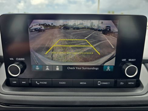 Certified 2025 Honda Accord SE image 19