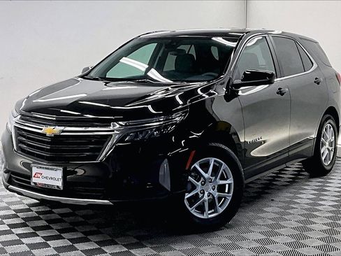 Used 2023 Chevrolet Equinox LT image 1