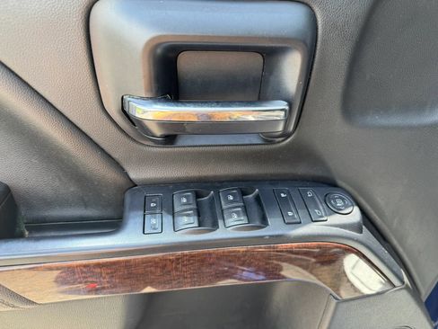 Used 2014 GMC Sierra 1500 SLE w/ SLE Value Package AWD/4WD image 12