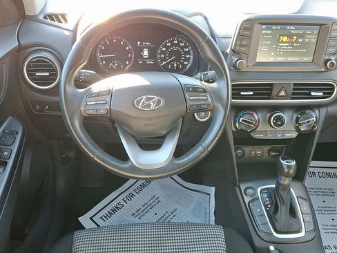 Used 2019 Hyundai Kona SEL image 10