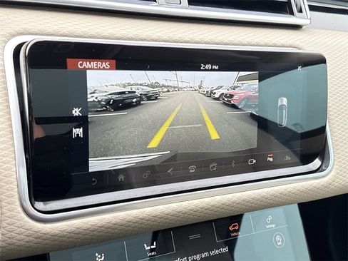 Used 2020 Land Rover Range Rover Velar S image 19