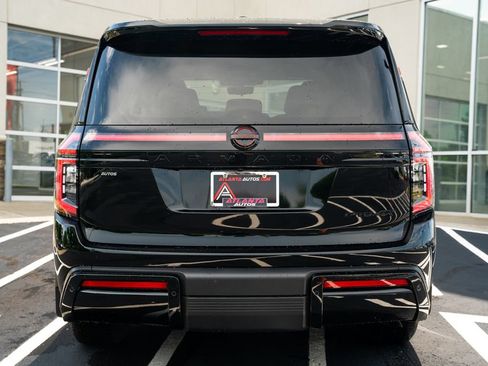 Used 2025 Nissan Armada PRO-4X AWD/4WD image 16