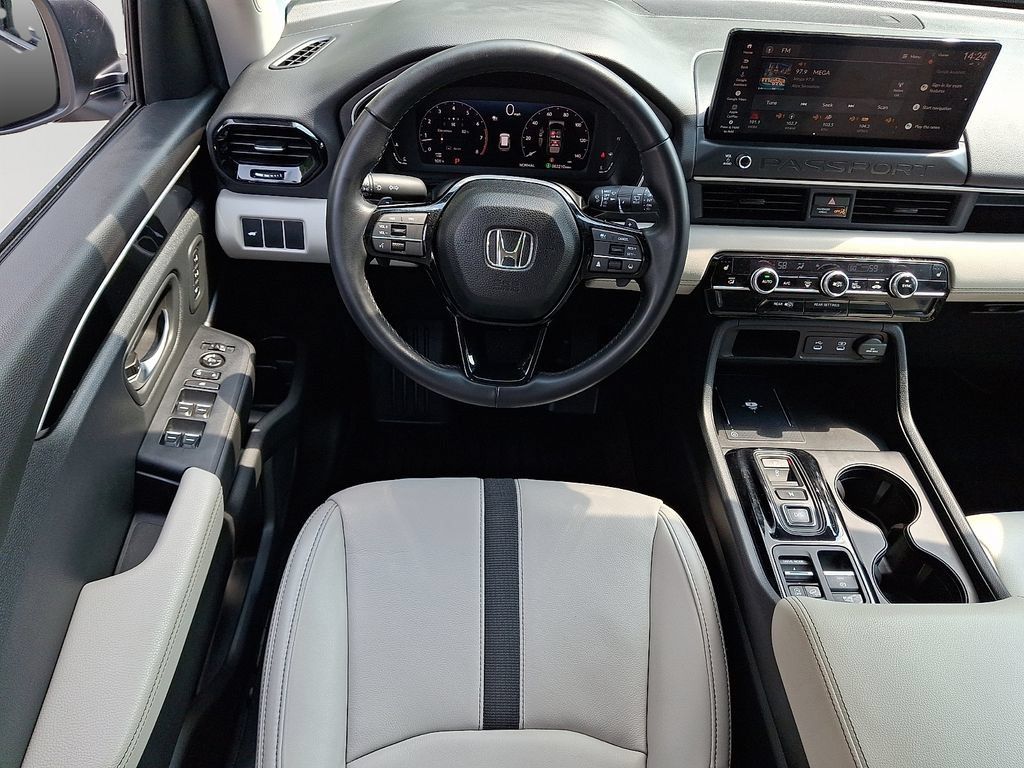 Used 2026 Honda Passport RTL image 13