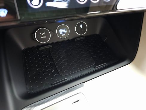 New 2026 Genesis G70 2.5T Prestige image 24