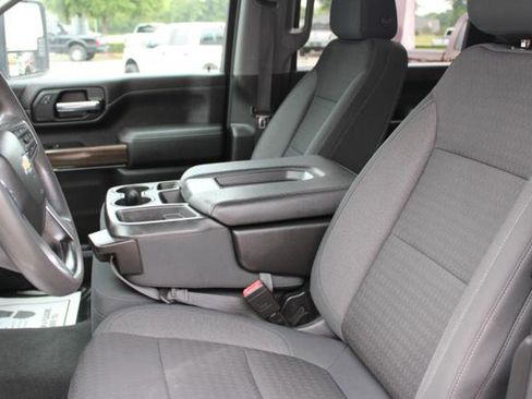 Used 2021 Chevrolet Silverado 2500 LT w/ Z71 Off-Road Package AWD/4WD image 19
