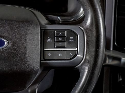 Used 2023 Ford F150 Lariat RWD image 18