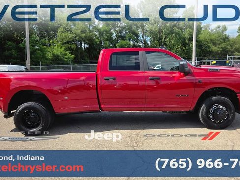 New 2026 RAM 3500 Big Horn AWD/4WD image 8